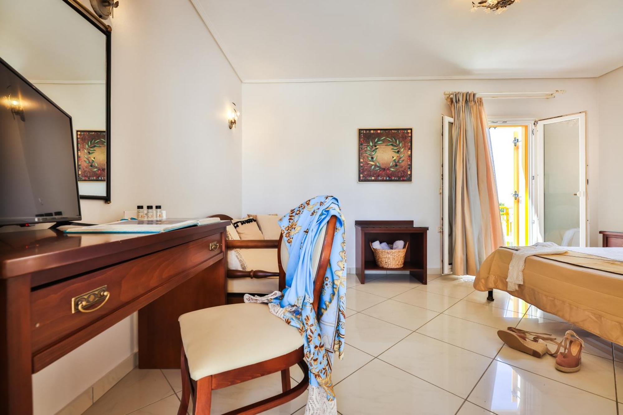 Hotel Aegean Palace 4*